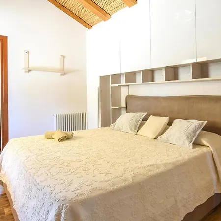 Awesome In With Kitchen * Olbia